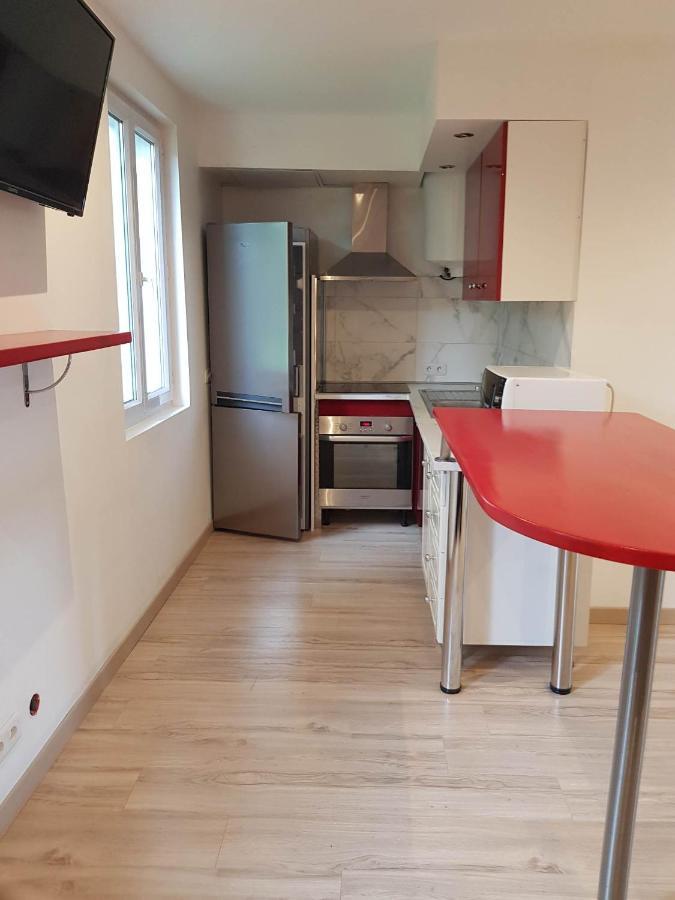 05 - Tres Joli 3 Pieces Neuf 2 Chambres, Logement Tout Equipe Pour 1 A 4 Personnes Maximum, Vue Sur Jardin Avec Parking Privatif, Grand Fourgon Possible, Tout Le Linge De Maison Est Fourni Annesse-et-Beaulieu Exterior photo
