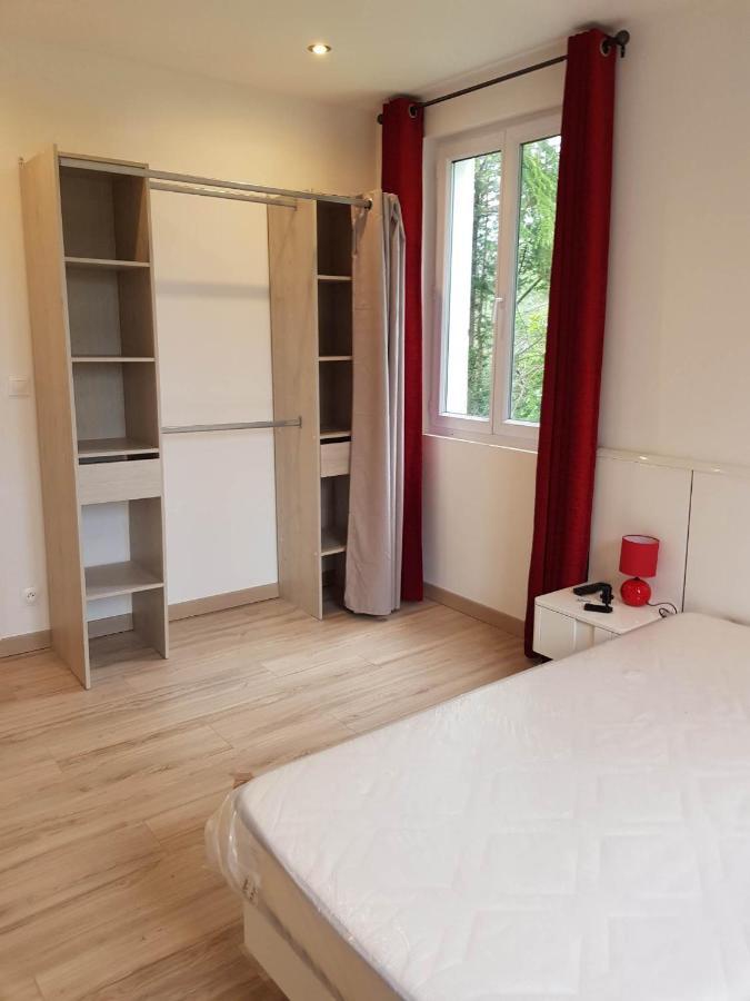 05 - Tres Joli 3 Pieces Neuf 2 Chambres, Logement Tout Equipe Pour 1 A 4 Personnes Maximum, Vue Sur Jardin Avec Parking Privatif, Grand Fourgon Possible, Tout Le Linge De Maison Est Fourni Annesse-et-Beaulieu Exterior photo