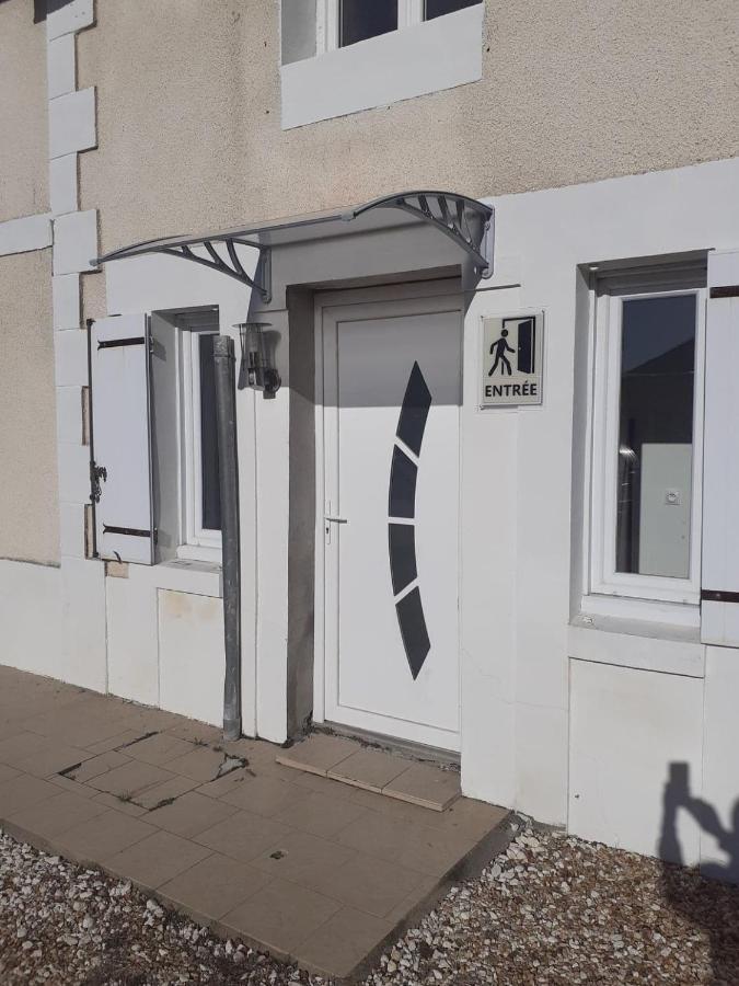 05 - Tres Joli 3 Pieces Neuf 2 Chambres, Logement Tout Equipe Pour 1 A 4 Personnes Maximum, Vue Sur Jardin Avec Parking Privatif, Grand Fourgon Possible, Tout Le Linge De Maison Est Fourni Annesse-et-Beaulieu Exterior photo